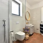 Feriehus House Bijazici 2117 Štokovci
