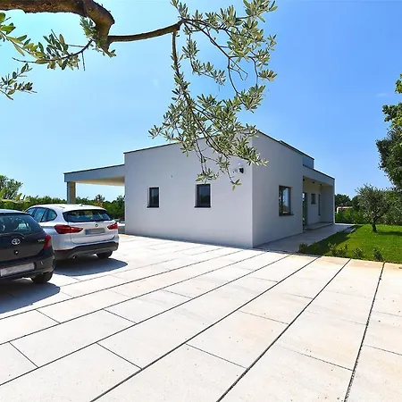 House Bijazici 2117 *